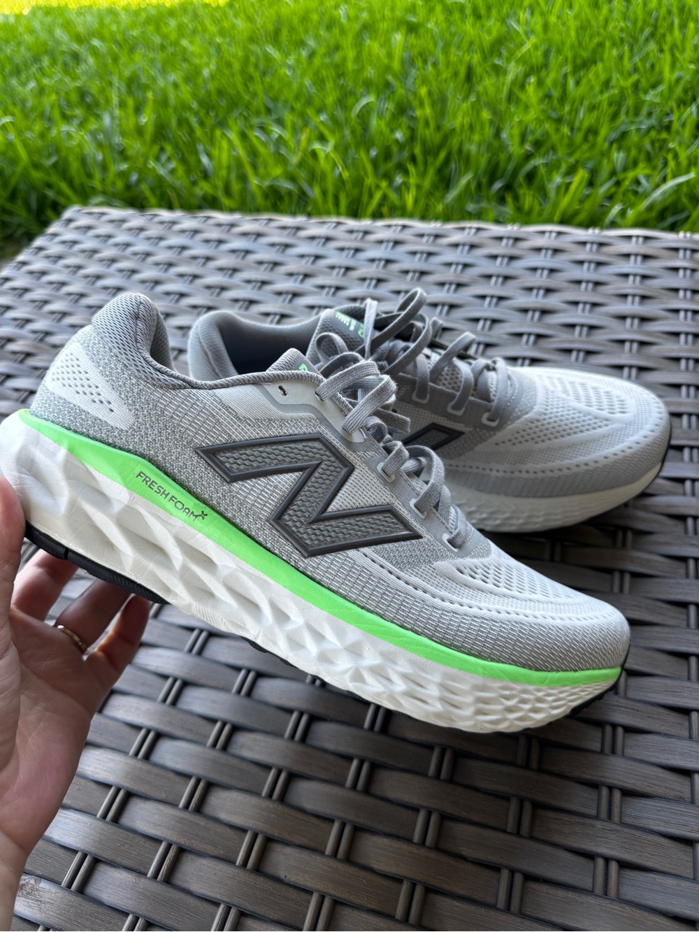 New Balance Fresh Foam X EVOZ v4 Running Shoes Gray Green Men’s Size 9.5 D